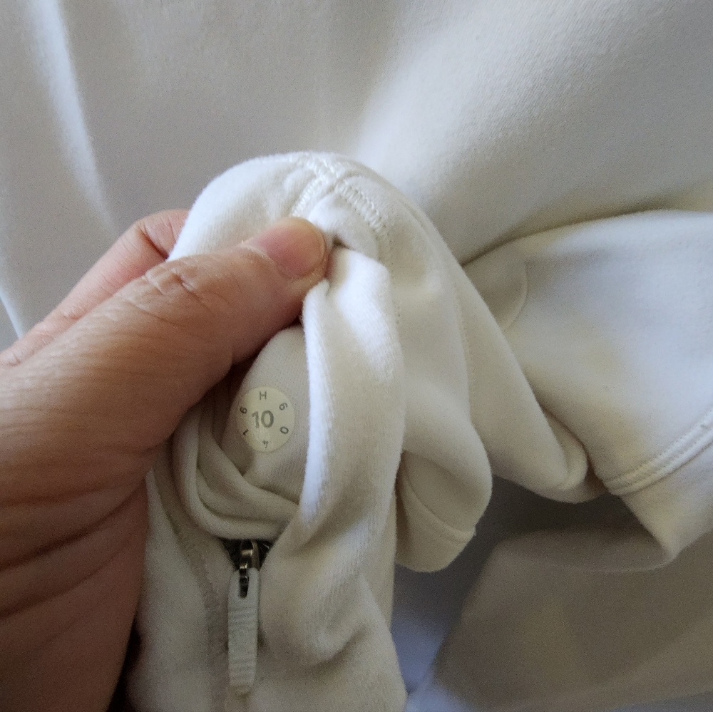 lululemon athletica Cream Long Sleeve Pullover Top - Picture 2 of 5